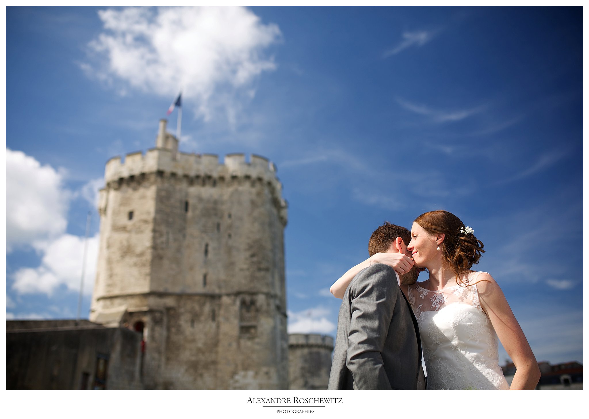 Le teaser d'un mariage à La Rochelle, avec Caroline et Charles en chefs de gare ! Alexandre Roschewitz Photographies.