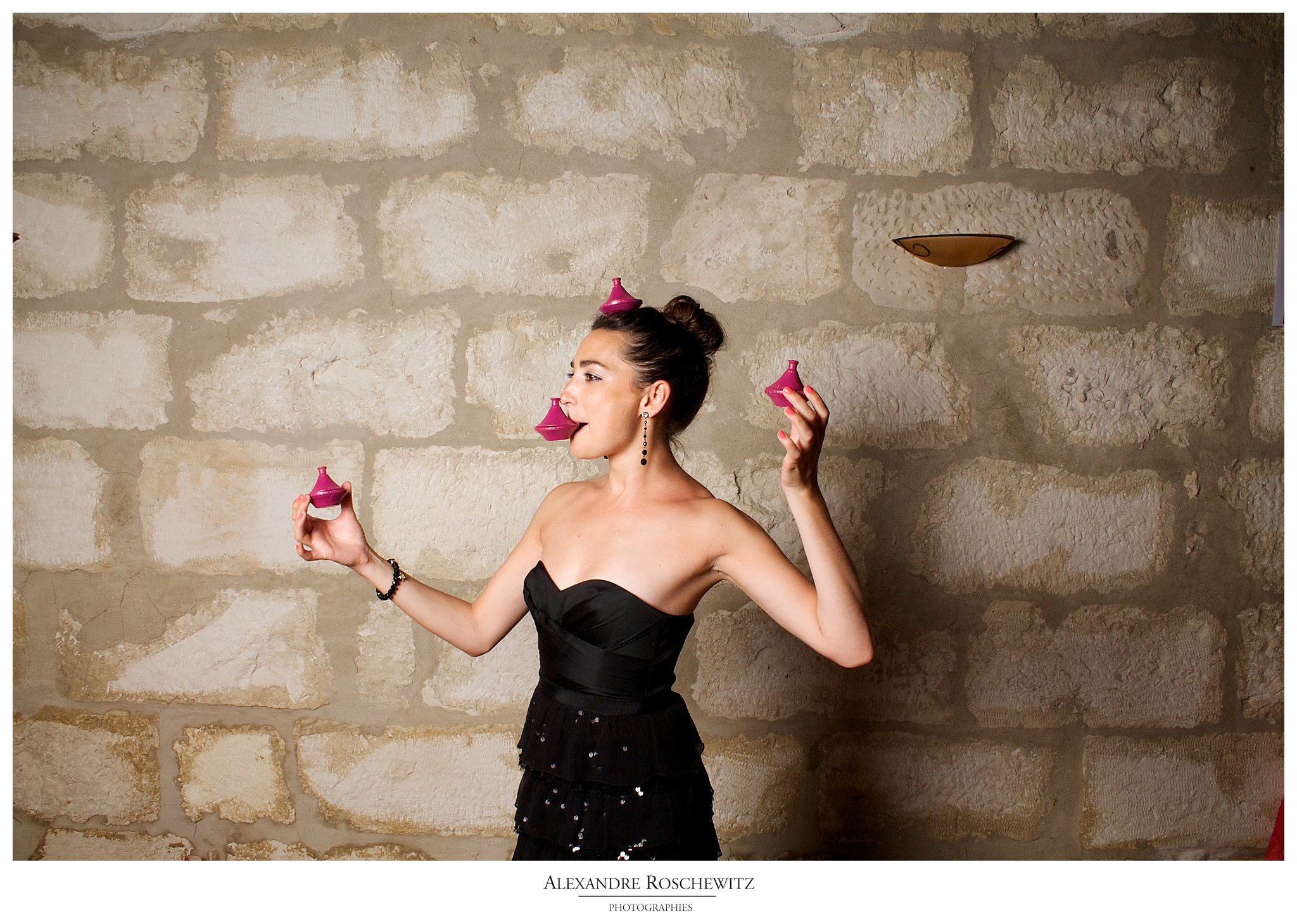 Un résumé du Photobooth du mariage franco-tunisien d'Amélie et Ganem à Beynac-et-Cazenac et au Château Beauséjour à Saint-Léon-sur-l'Isle. Alexandre Roschewitz Photographies