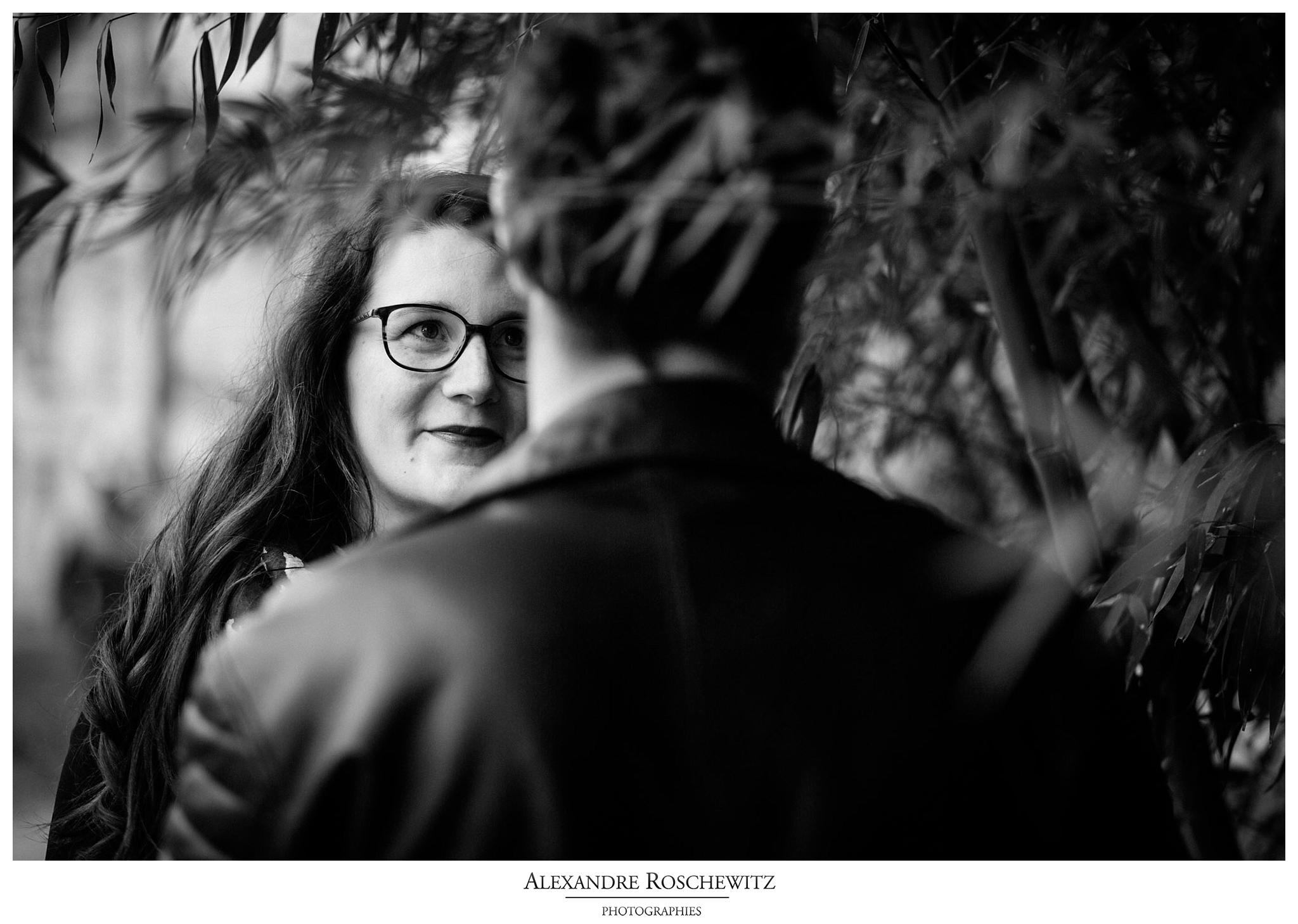 Les photos de grossesse de Charlotte et Damien, au Jardin public puis dans les rues de Bordeaux centre. Alexandre Roschewitz Photographies