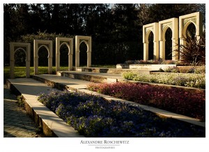 Idées de photos de couple ou photos de mariage : le parc floral de Bordeaux - Alexandre Roschewitz Photographies