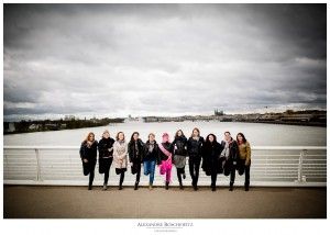 Un teaser de la séance photo à Bordeaux centre de Chrystelle et ses 10 amies. Alexandre Roschewitz Photographies