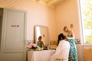 Le reportage photo mariage de Maud et Antoine à l'Eglise Saint-Eloi Andernos et au Tir au Vol Arcachon. Photographe mariage Arcachon et Gironde.