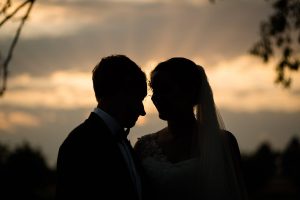 Un aperçu des photos du mariage de Mathilde et Adrien en Dordogne et en Gironde, à Sainte-Foy la Grande, Pellegrue, Lamothe Montravel au Château Vieux.