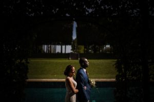 Un teaser du mariage de Kenza et Donald, entre Centrafrique et Maroc. Préparatifs et photos au Chateau du Tertre, réception au Domaine de Cordet