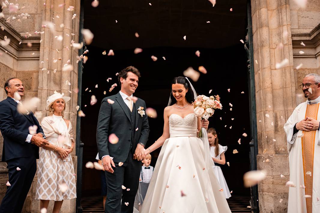 Mariage au château grattequina. Photographe mariage naturel en Gironde.