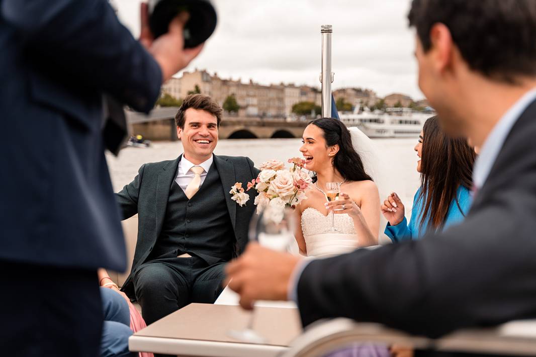 Mariage au château grattequina. Photographe mariage naturel en Gironde.