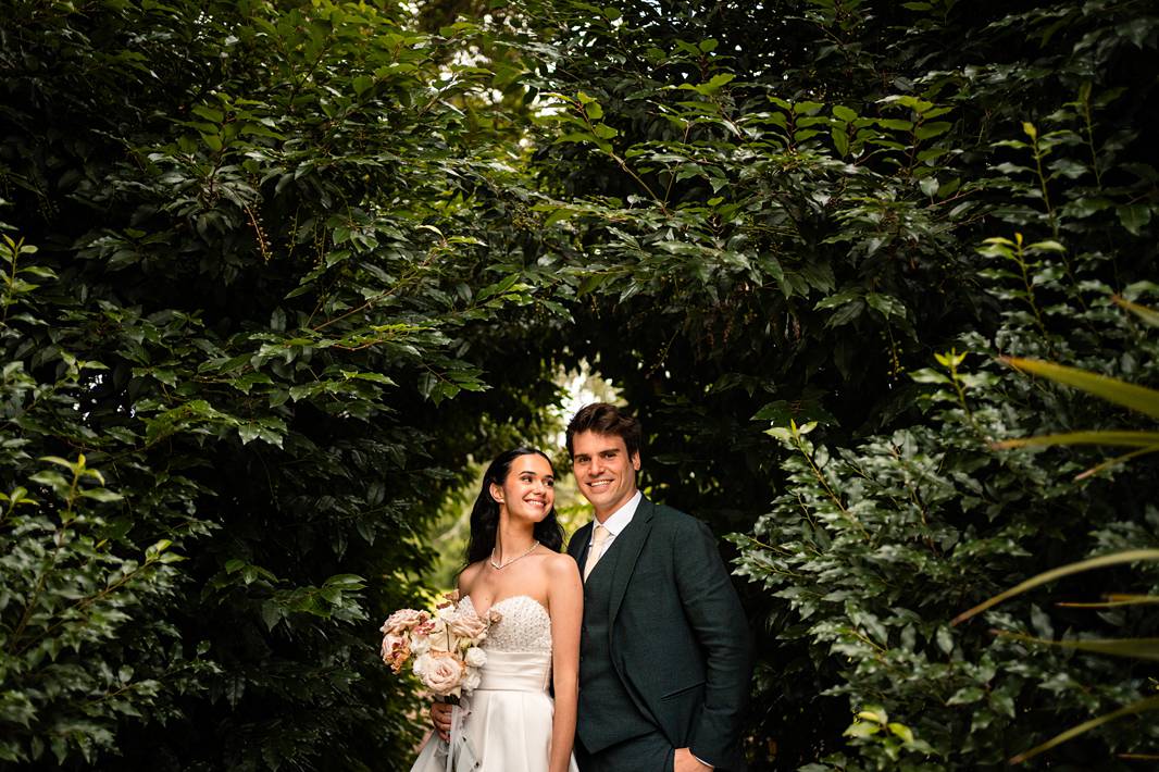 Mariage au château grattequina. Photographe mariage naturel en Gironde.