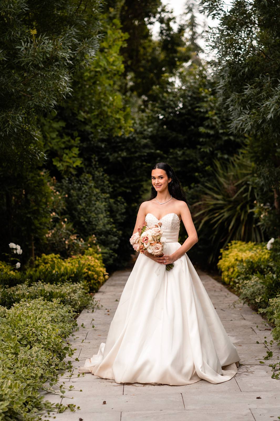 Mariage au château grattequina. Photographe mariage naturel en Gironde.