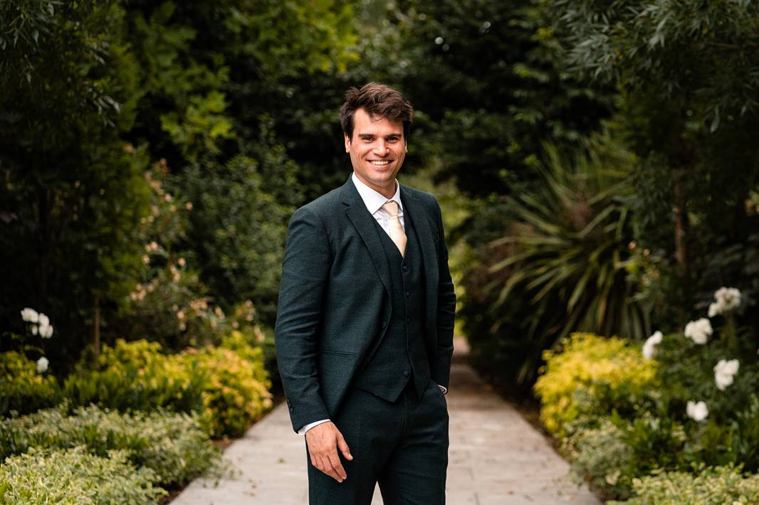 Mariage au château grattequina. Photographe mariage naturel en Gironde.