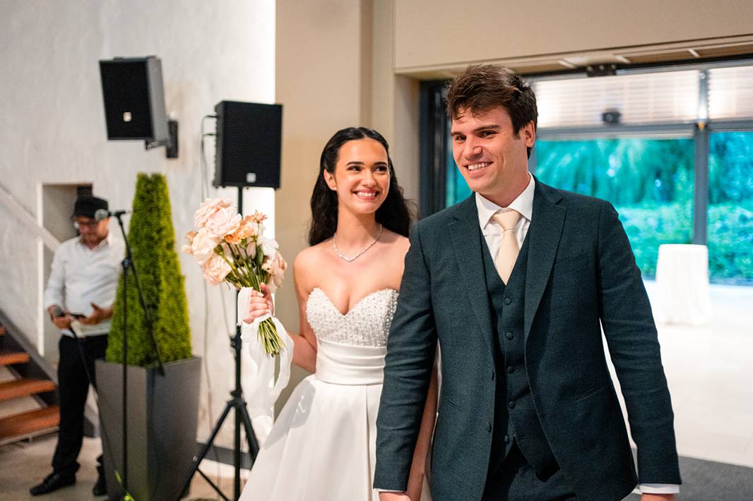 Mariage au château grattequina. Photographe mariage naturel en Gironde.