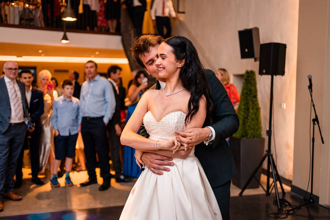 Mariage au château grattequina. Photographe mariage naturel en Gironde.