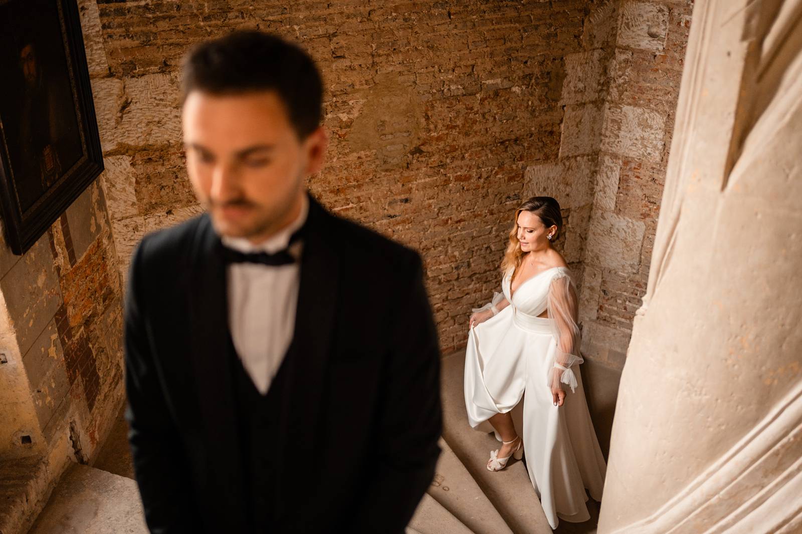 Mariage au Château de Courtalain, chic et bohème. Photos d'un first look (premier regard) mariage en Eure-et-Loir.