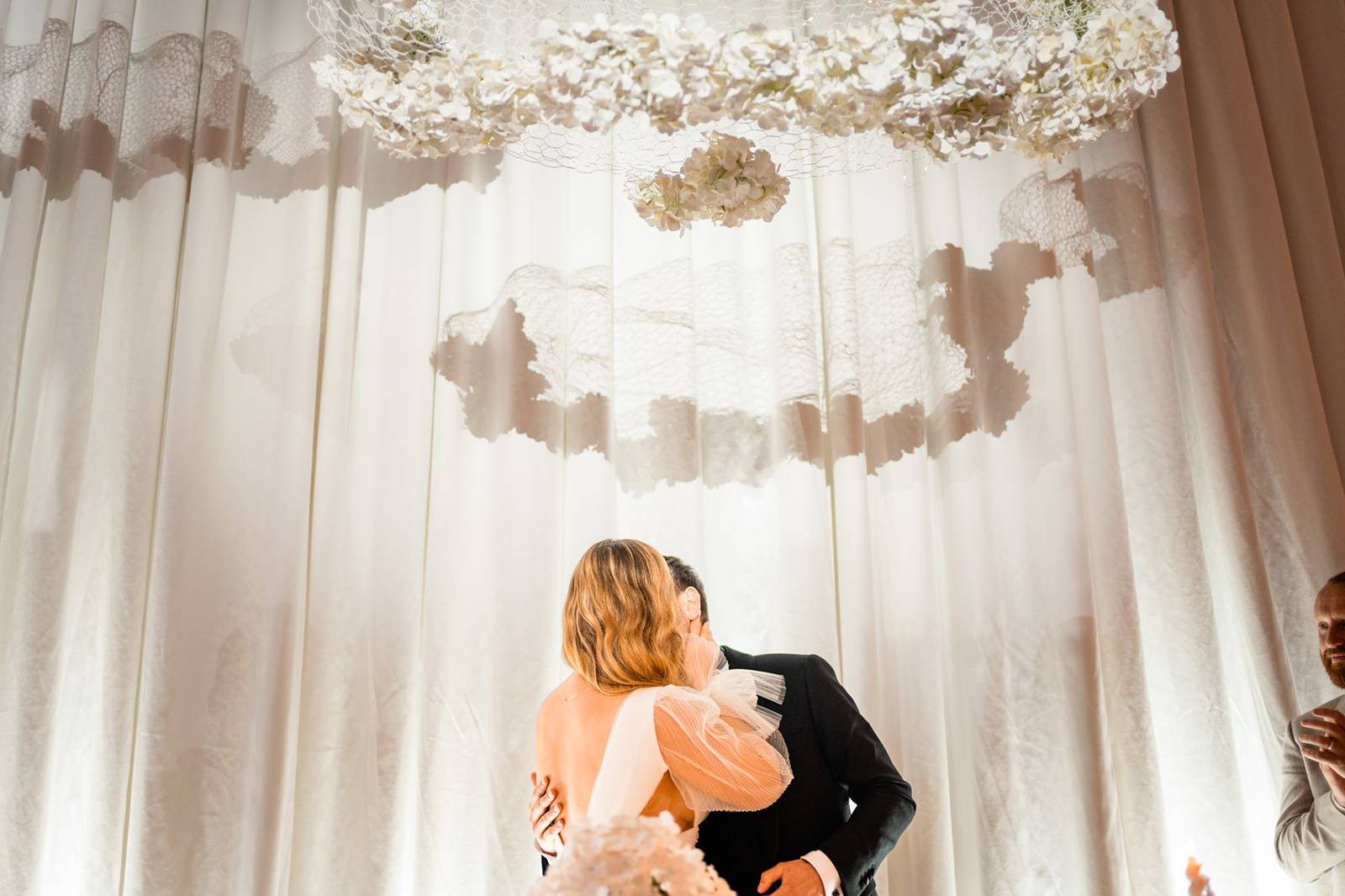 Mariage au Château de Courtalain, chic et bohème. Photos de la soirée de mariage en Eure-et-Loir.