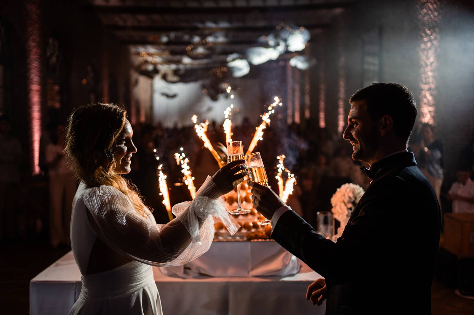 Mariage au Château de Courtalain, chic et bohème. Photos de la soirée de mariage en Eure-et-Loir.