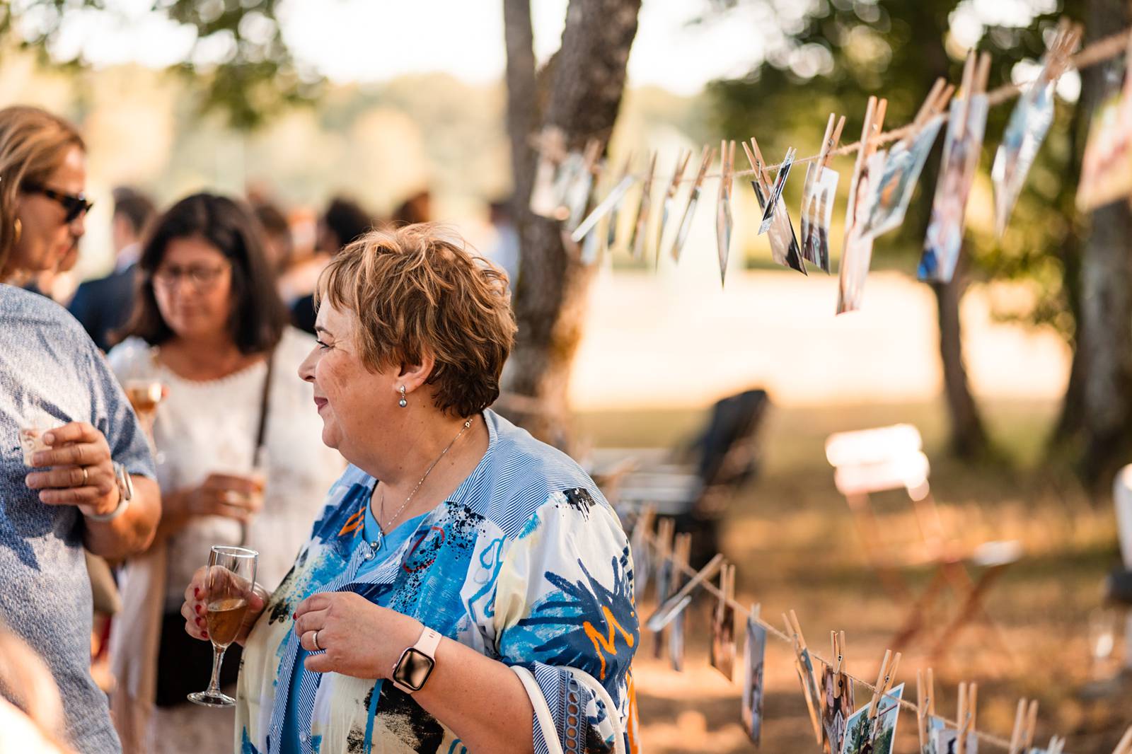 Mariage au Château Flojague proche de Saint-Emilion en Gironde, photos de cérémonie religieuse à l'église Saint-Pierre de Lugaignac.