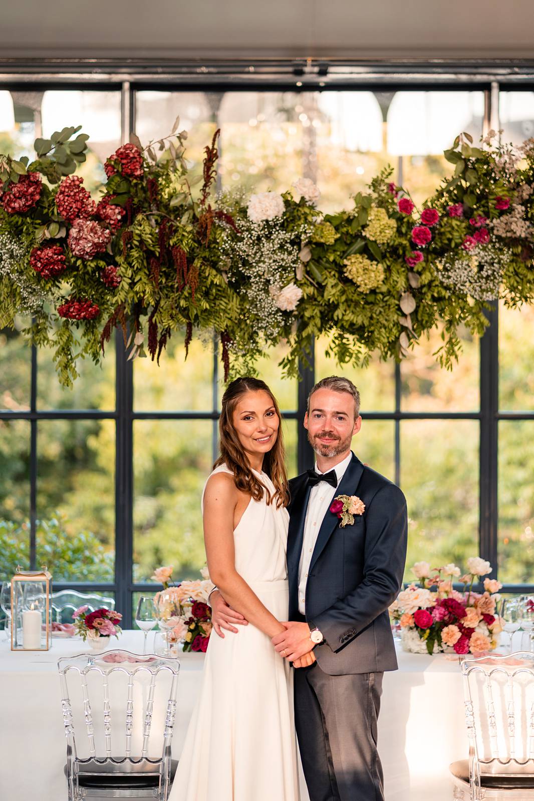 Photographe et reportage photo d'un mariage religieux au Domaine de La Fauconnie en Dordogne organisé par une Wedding planner avec un traiteur eco-responsable.