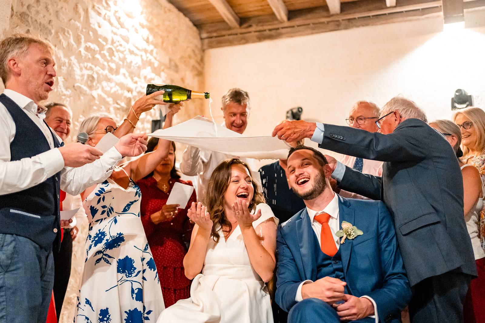 Mariage au Domaine de Belisle, avec cérémonie religieuse à l'église Saint-Martial d'Angoulême.