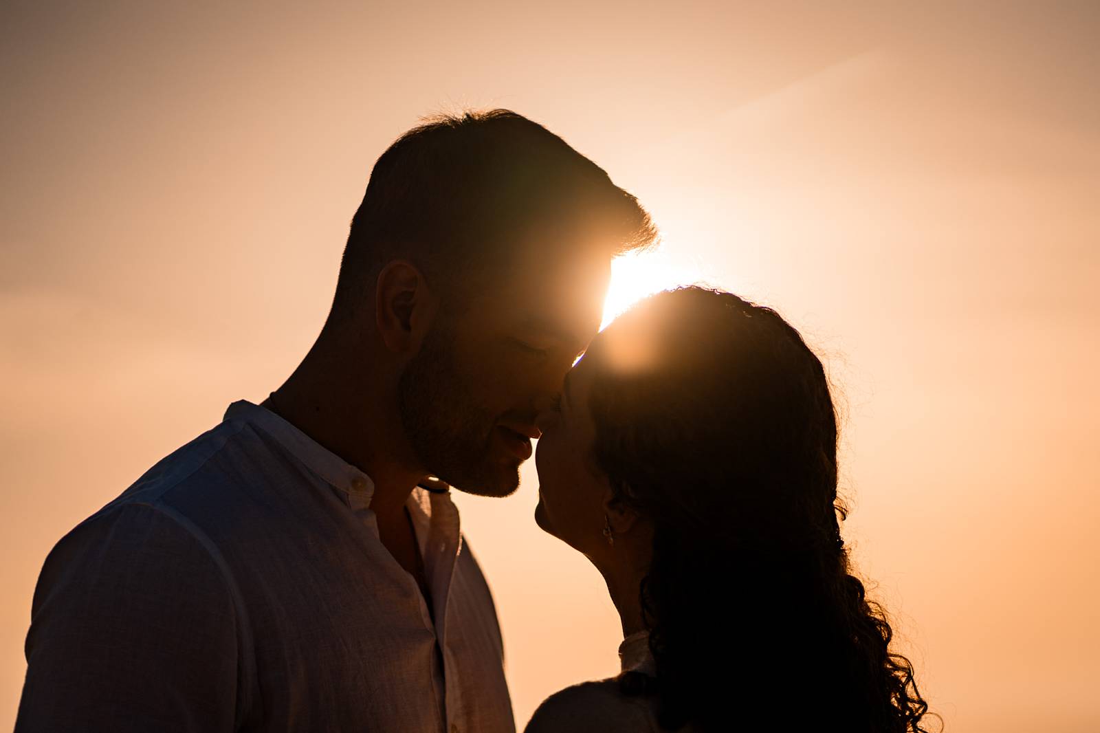 Photos de la séance engagement de Laura et Tristan à Vieux-Boucau Plage, avant leur mariage en Gironde.