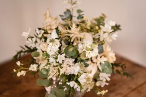 Mariage laïque au Domaine de La Fauconnie, en Dordogne.