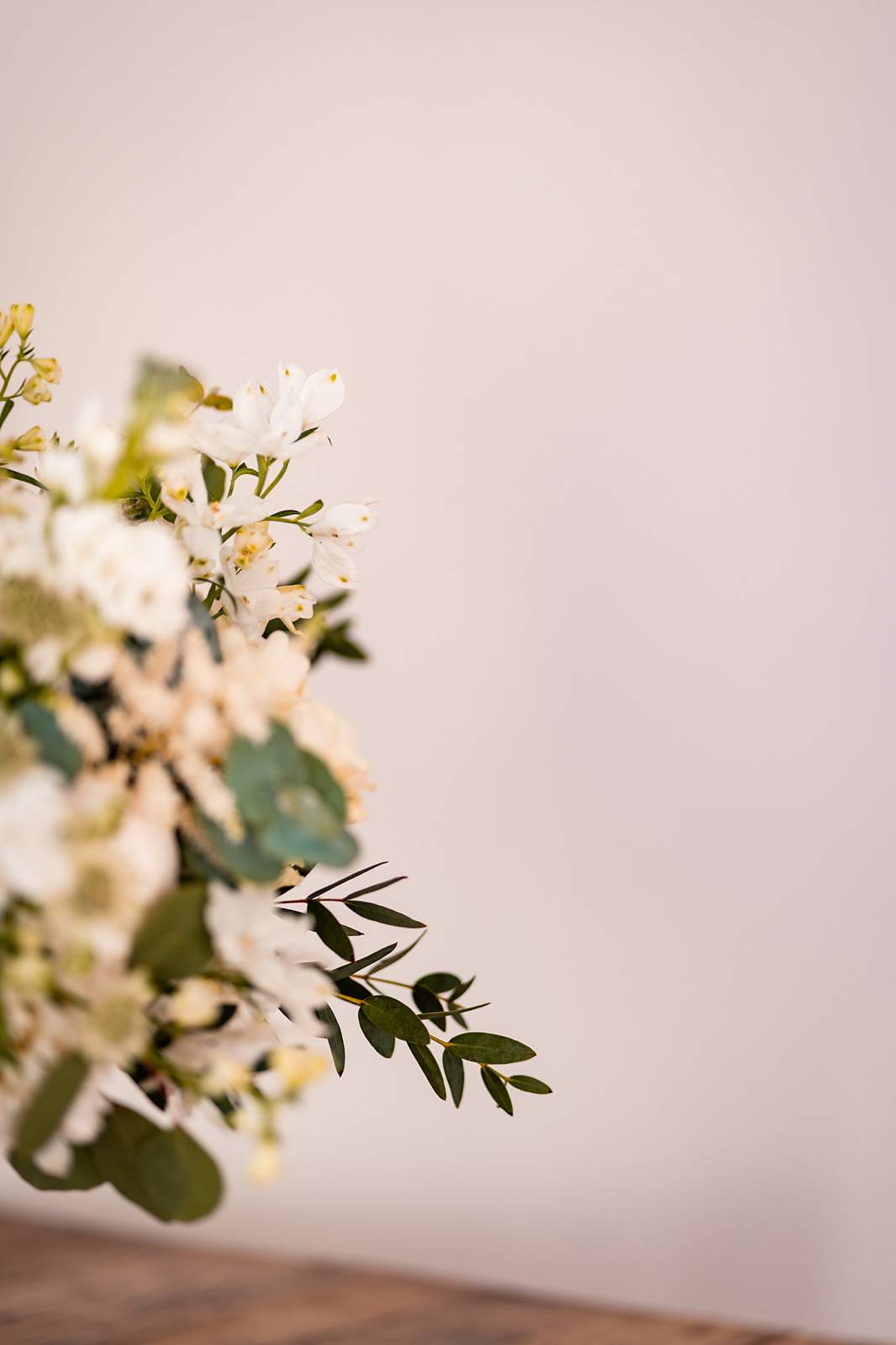 Mariage laïque au Domaine de La Fauconnie, en Dordogne.