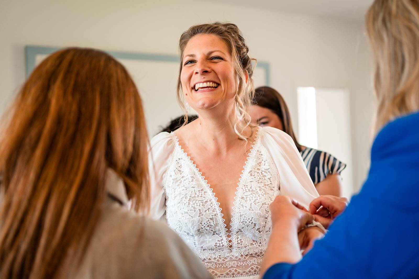 Mariage laïque au Domaine de La Fauconnie, en Dordogne.