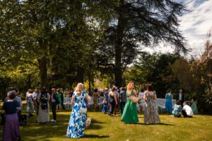 Mariage laïque au Domaine de La Fauconnie, en Dordogne.
