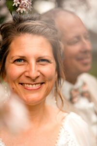 Mariage laïque au Domaine de La Fauconnie, en Dordogne.