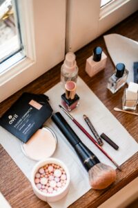 Mariage laïque au Domaine de La Fauconnie, en Dordogne.