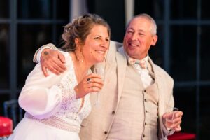 Mariage laïque au Domaine de La Fauconnie, en Dordogne.