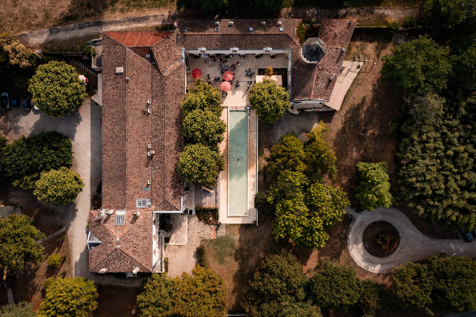 Vue en drone du Domaine de Valmont en Gironde