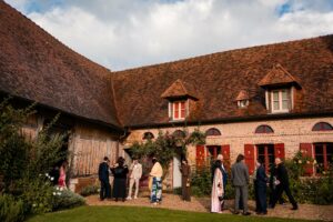 Vin d’honneur dans les jardins du Château de Bonnemare
