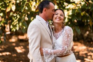 Éclats de rire et émotion pendant le first look