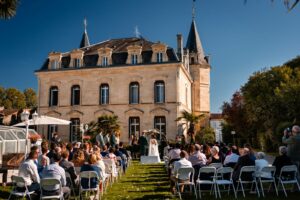 Cérémonie laïque dans les jardins du Château Pontet d'Eyrans