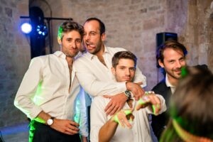 Danse dans la chapelle du Prieuré Notre-Dame de Conil, atmosphère magique.