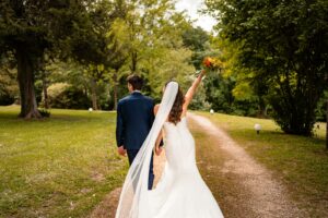 Mariage haut de gamme au Domaine de La Fauconnie en Dordogne. Luxury wedding in Domaine de La Fauconnie in Dordogne.