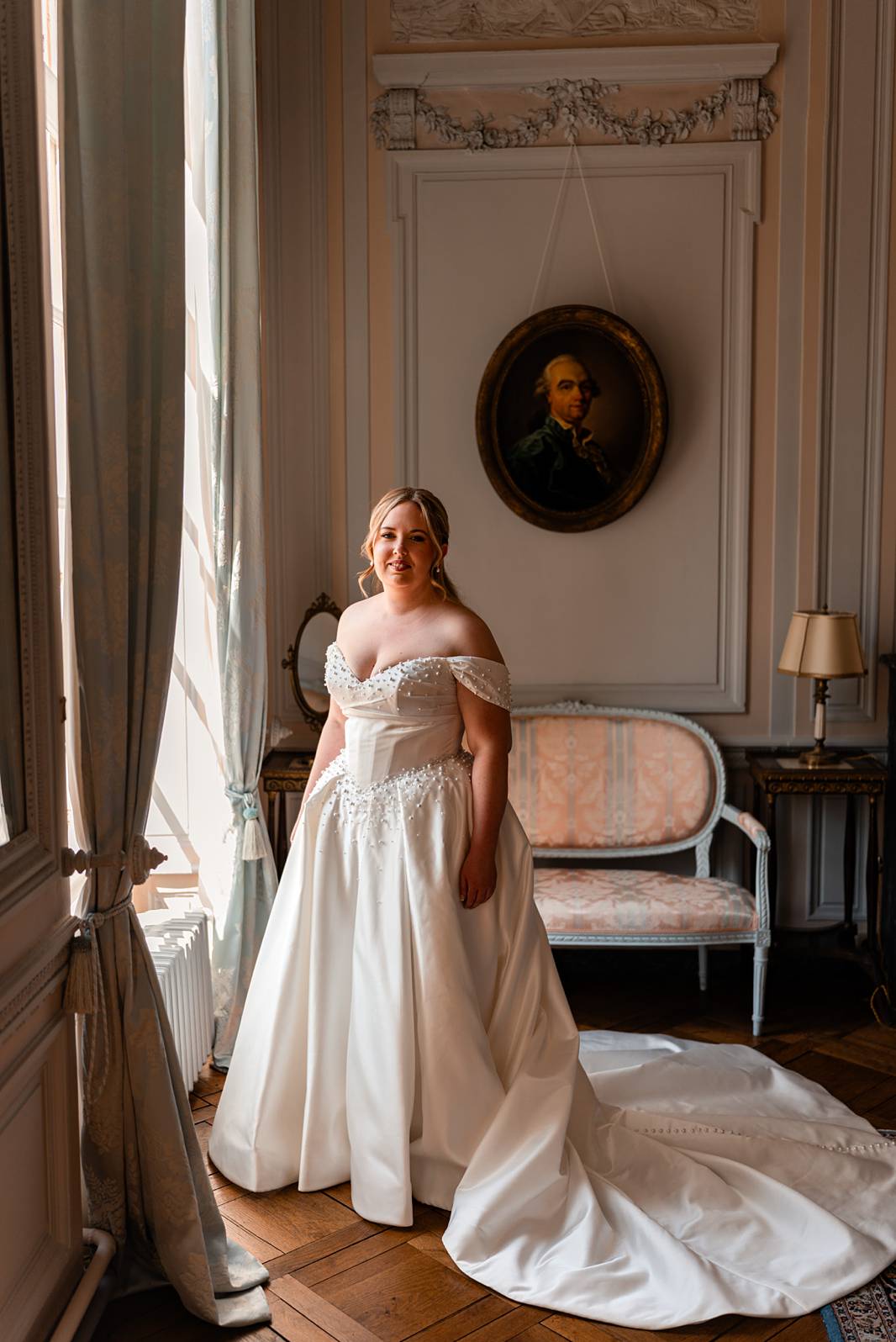 Jewish wedding preparation at Château de Bonnemare.