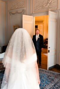 Jewish wedding preparation at Château de Bonnemare.