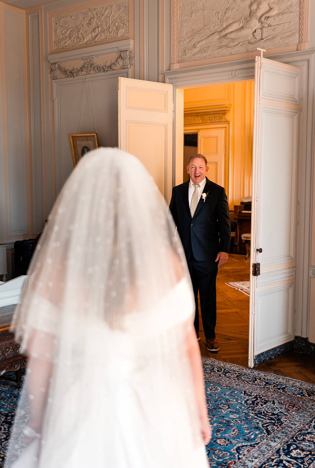 Jewish wedding preparation at Château de Bonnemare.