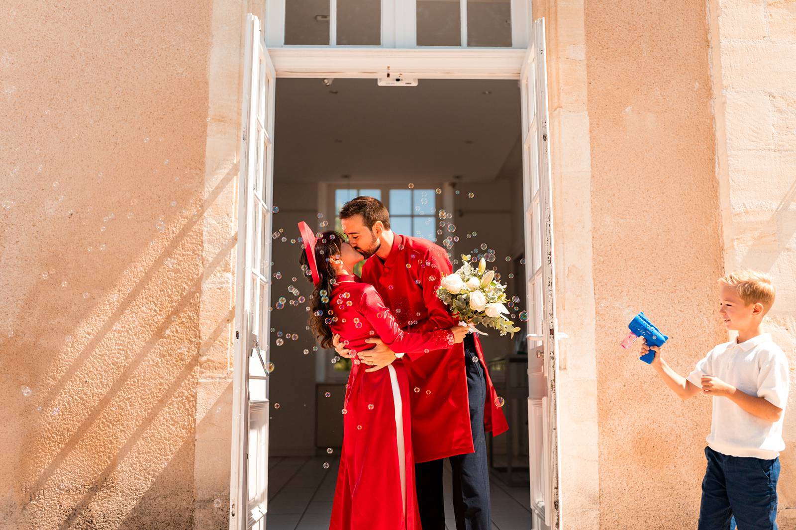 Mariage civil au Château Lescombes à Eysines