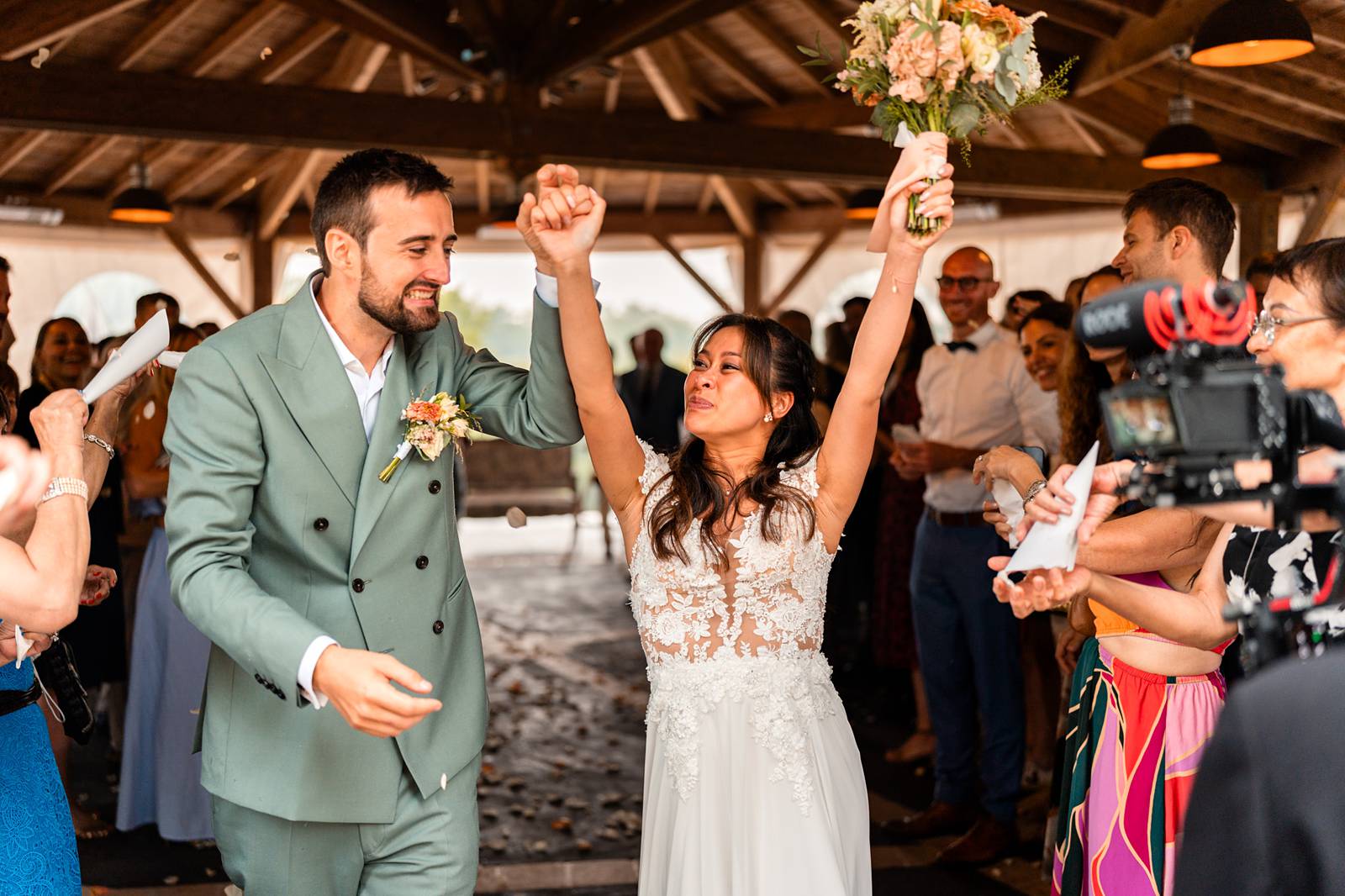 Mariage franco-vietnamien au Domaine de La Fauconnie