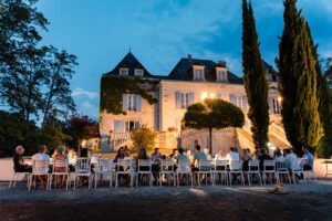 Welcome dinner d'un mariage au Domaine de La Fauconnie