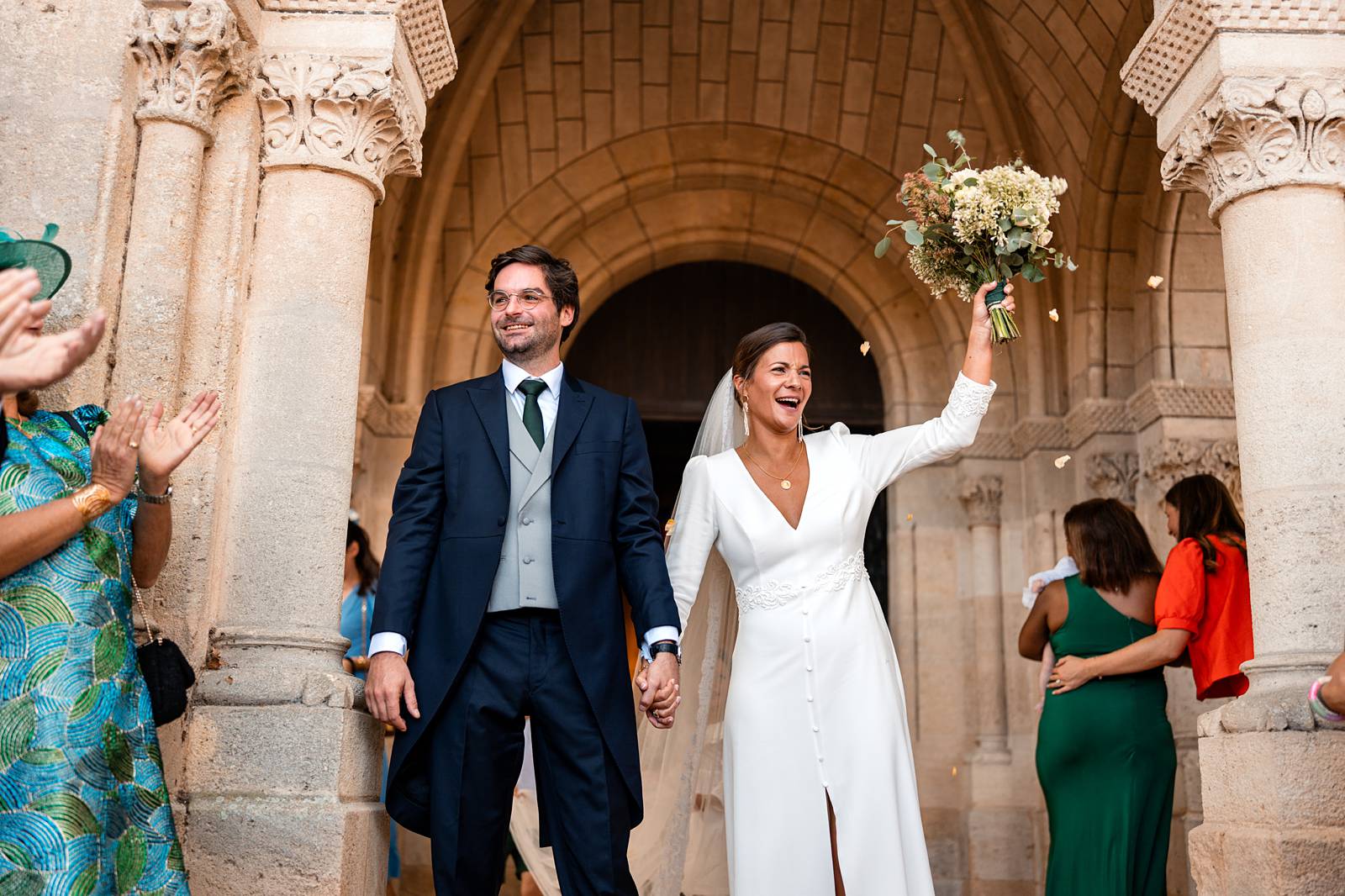 Mariage à l'église Saint-Pierre de Parempuyre en Gironde de Juliette et Vincent.