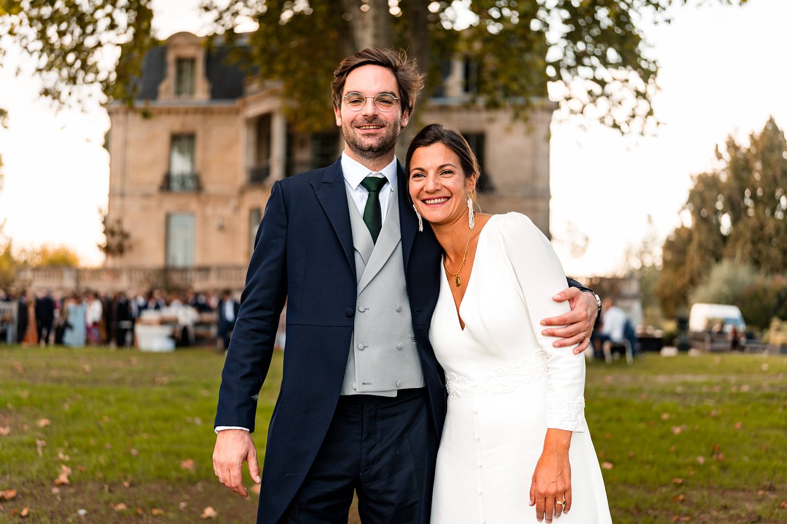 Photos de couple mariage au Château Grattequina en Gironde de Juliette et Vincent.